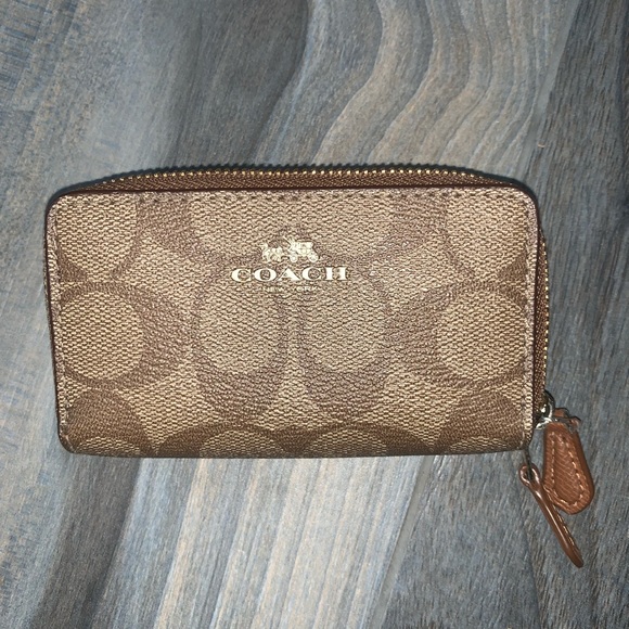 mini coach wallet
